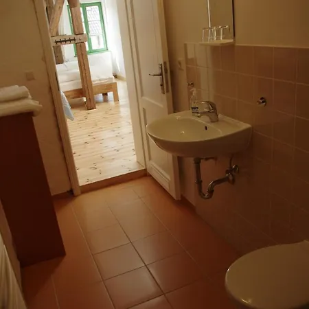 Frühstückspension Stützpunkt Trebitz - Gästezimmer Am Europaradweg R1