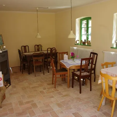 B&B Stuetzpunkt Trebitz - Gaestezimmer Am Europaradweg R1