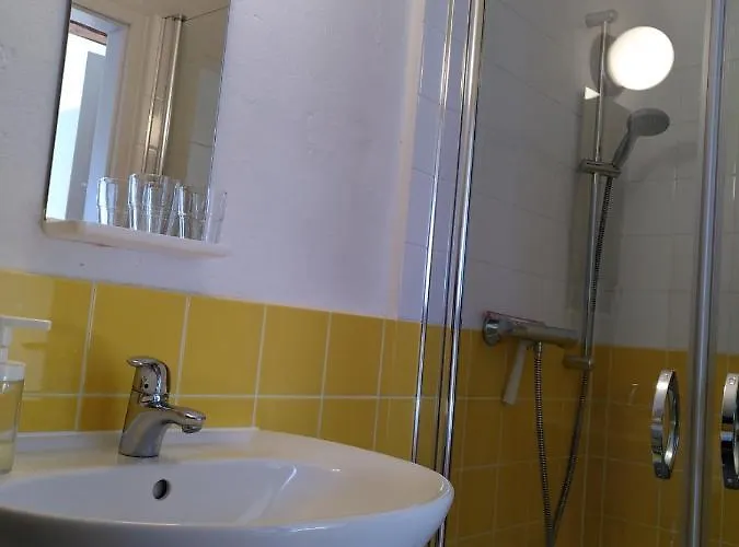 Stuetzpunkt Trebitz - Gaestezimmer Am Europaradweg R1